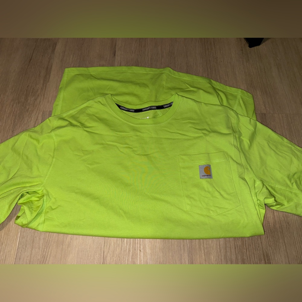 Carhartt lime Green short Sleeve Tee womens size large relaxed fit